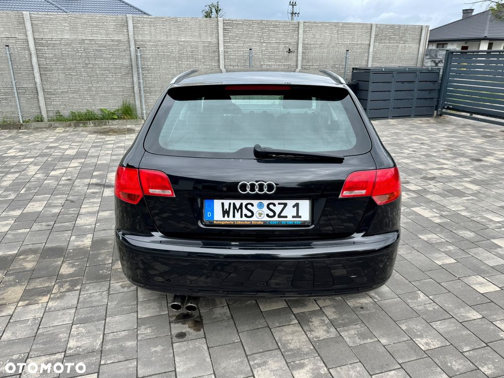 Audi A3 Sportback - 18