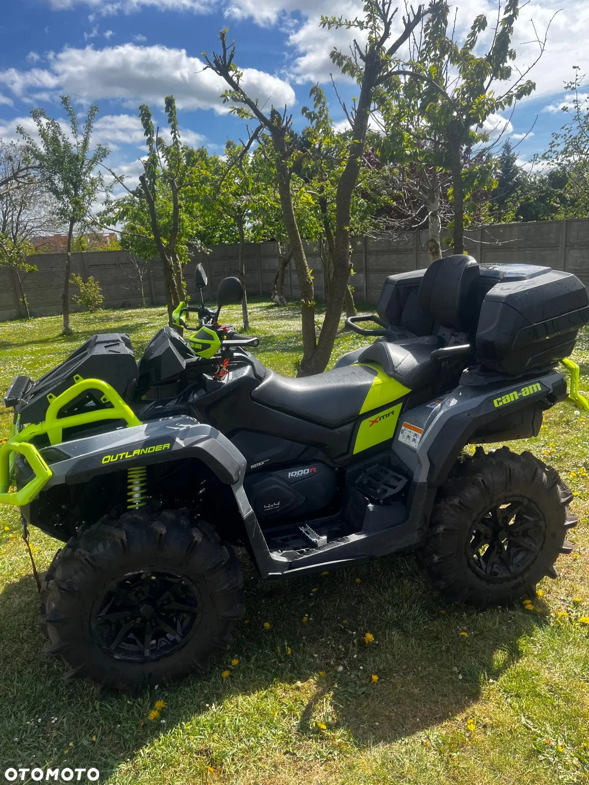 Can-Am Outlander Max