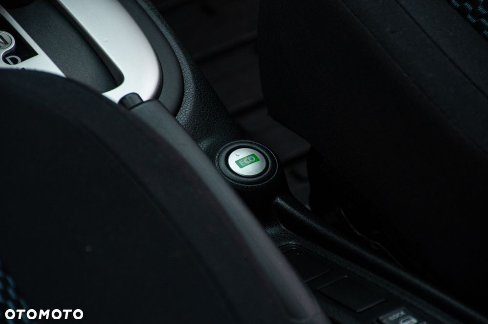 Nissan Note 1.2 DIG-S CVT tekna - 34