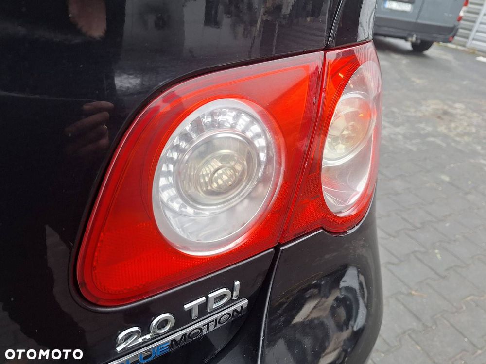 LAMPA PRAWY TYŁ VOLKSWAGEN PASSAT B6 SEDAN 3C5945093C 3C5945094C 3C5945096C - 4