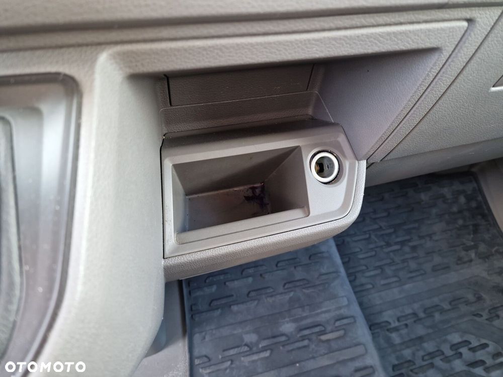 Volkswagen Crafter - 30