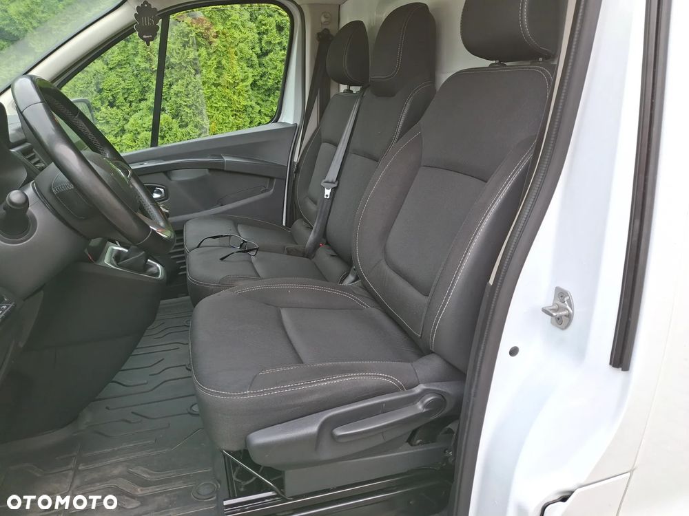 Renault Trafic - 20