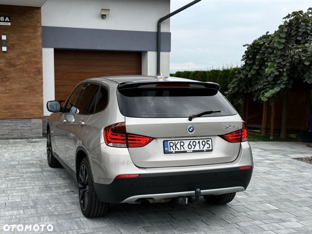 BMW X1 sDrive18i - 4