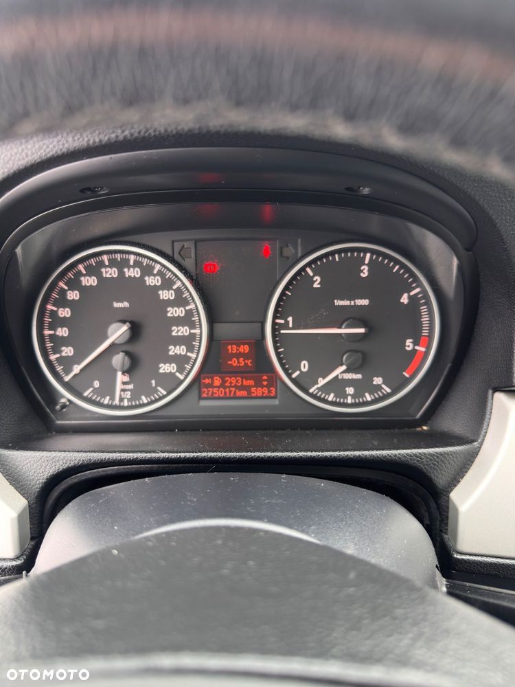 BMW Seria 3 318d - 10