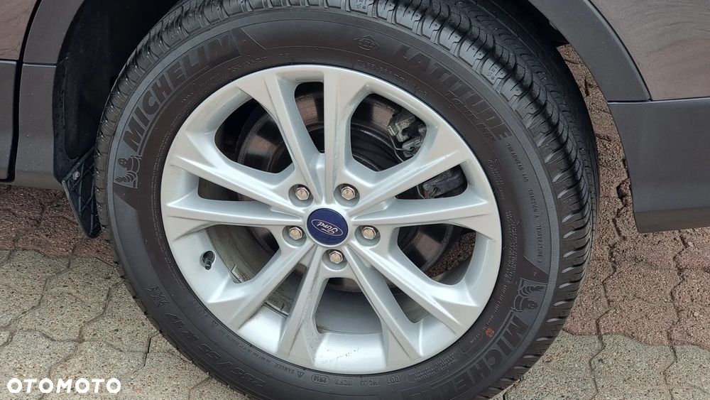 Ford Kuga 1.5 EcoBoost FWD Titanium ASS GPF - 8