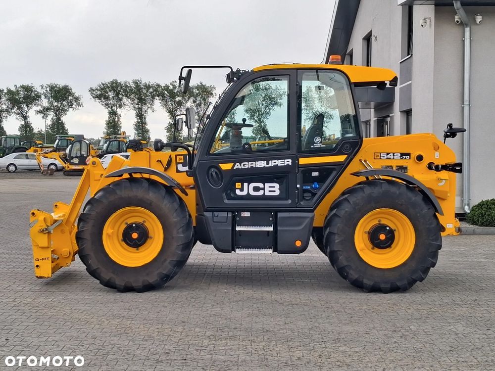 JCB 542 - 70 AGRI SUPER - 2