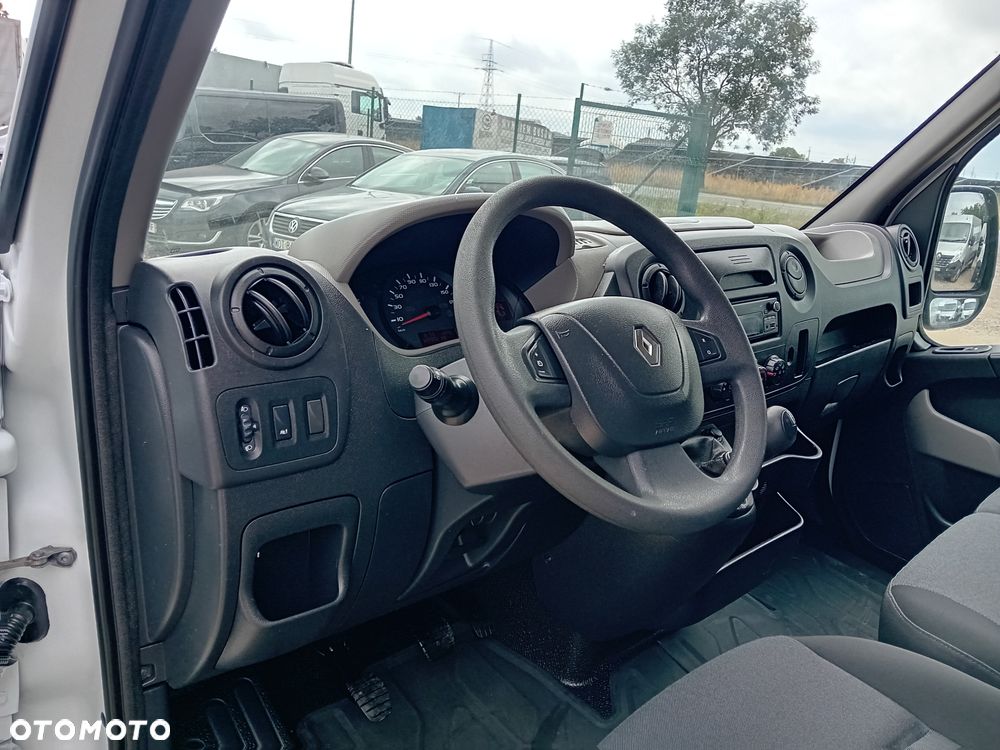 Renault Master - 17