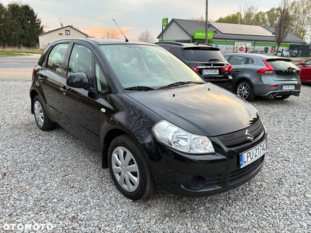 Suzuki SX4 1.6 VVT 4x2 Comfort - 1