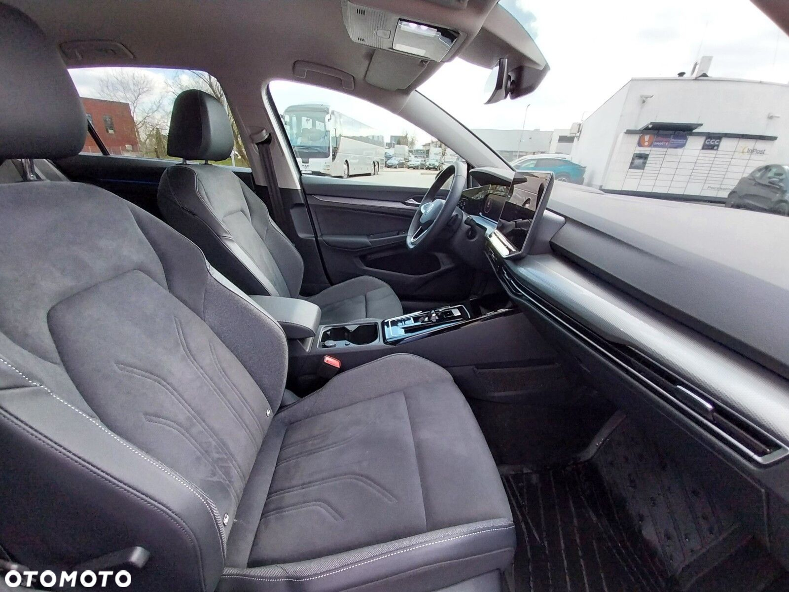 Volkswagen Golf - 6
