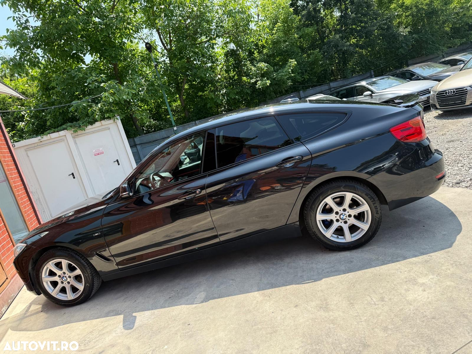 BMW Seria 3 320d xDrive GT Aut. Luxury Line - 36