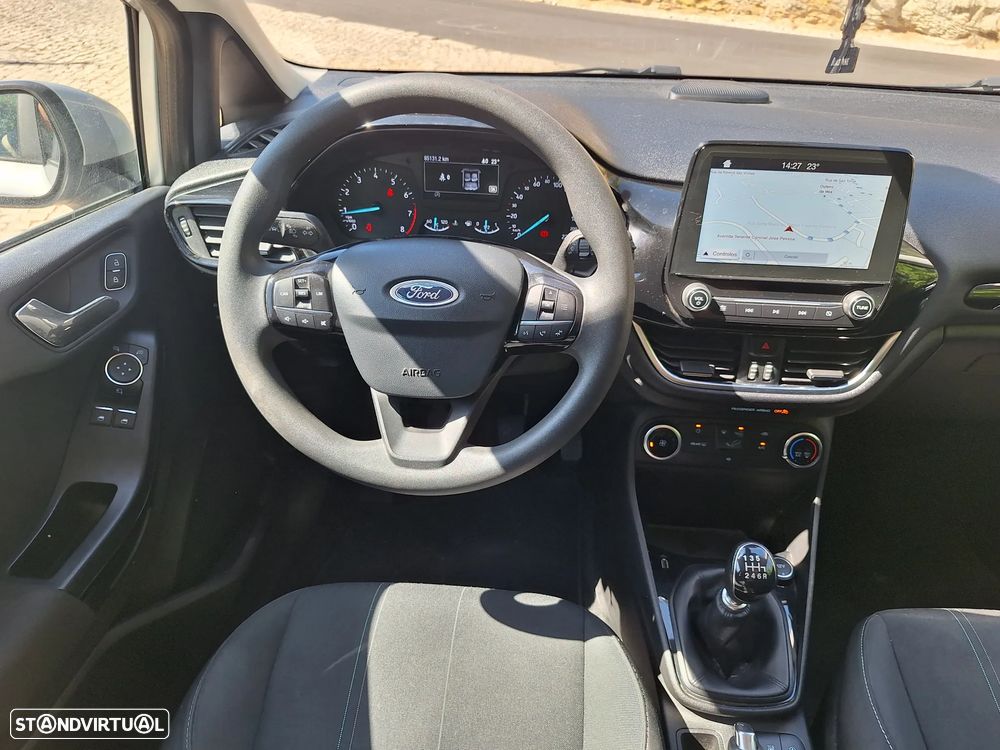 Ford Fiesta 1.0 EcoBoost S&S COOL&CONNECT - 5