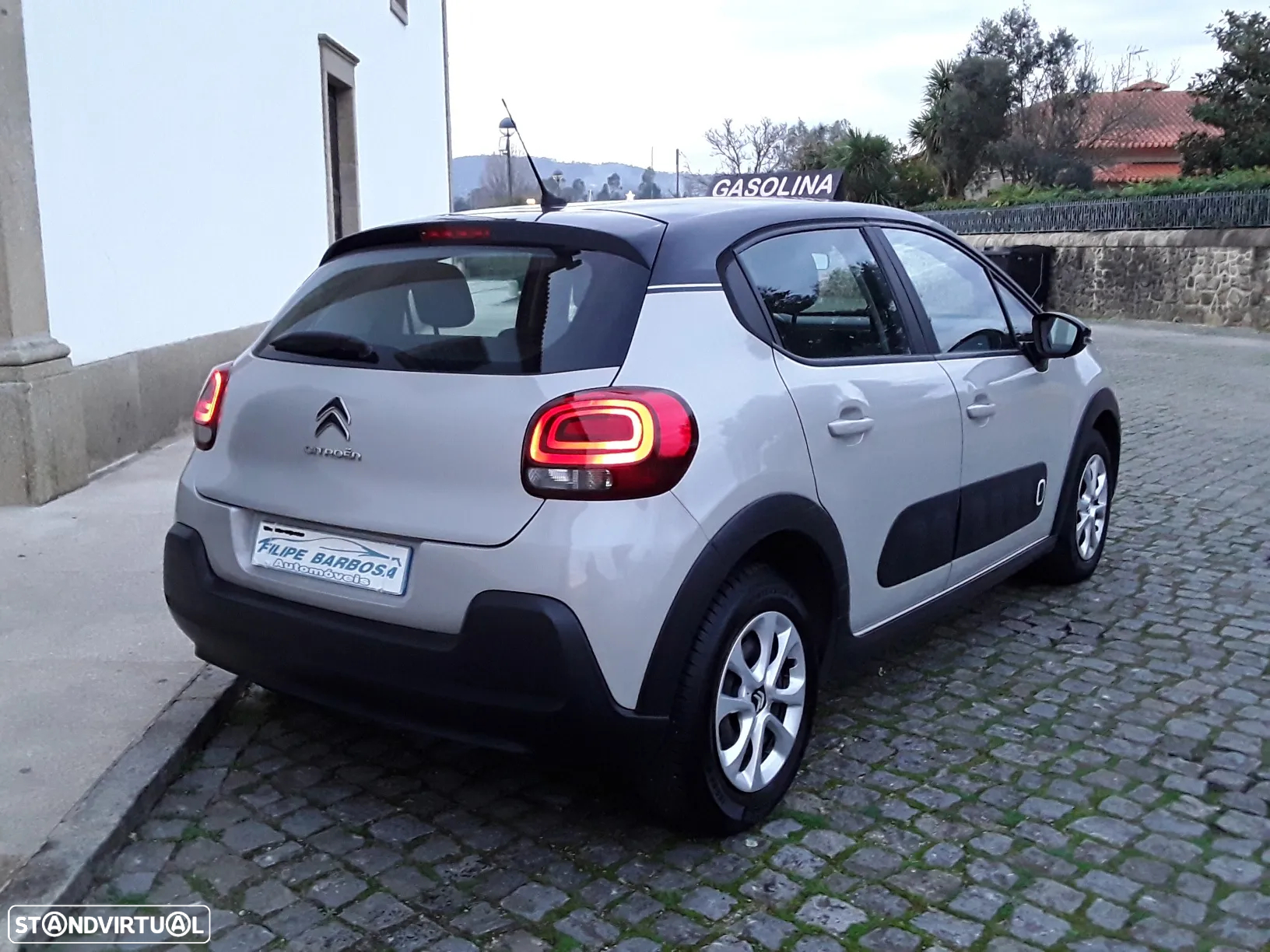 Citroën C3 1.2 PureTech Feel - 4