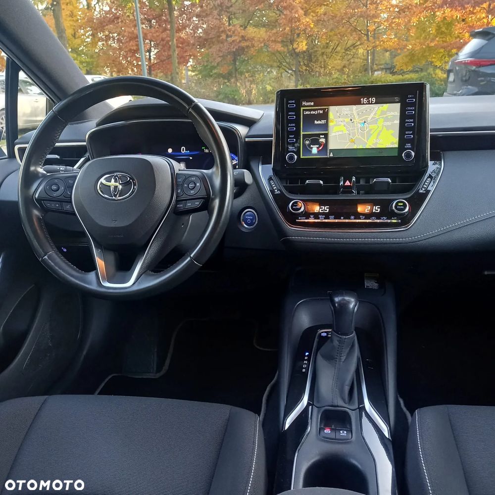 Toyota Corolla 1.8 Hybrid Comfort - 8