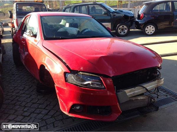 Audi A4 2011 para peças