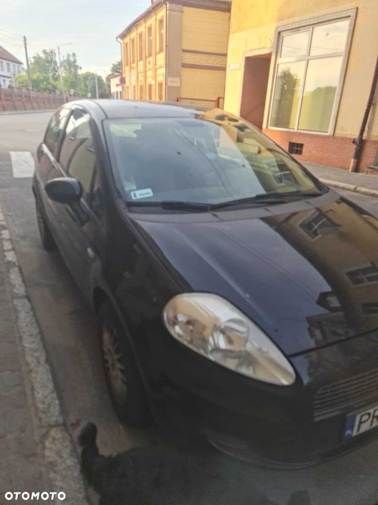 Fiat Grande Punto - 1