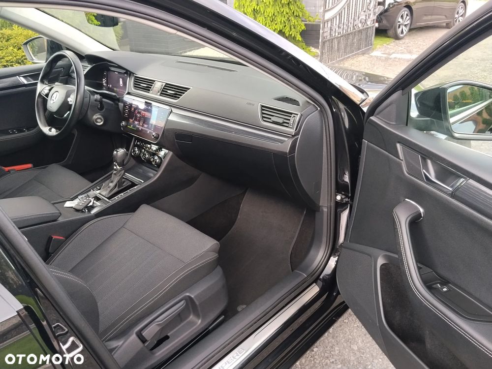 Skoda Superb 2.0 TDI Style DSG7 - 18