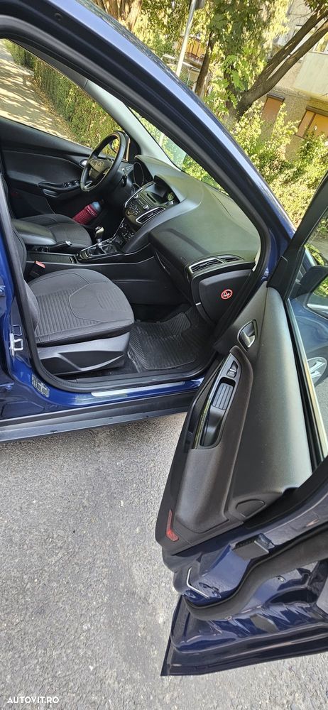 Ford Focus 1.5 TDCi Titanium - 4
