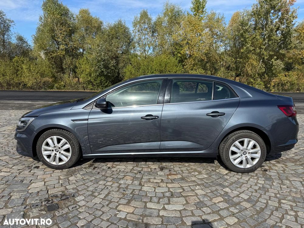 Renault Megane 2021 photo 2