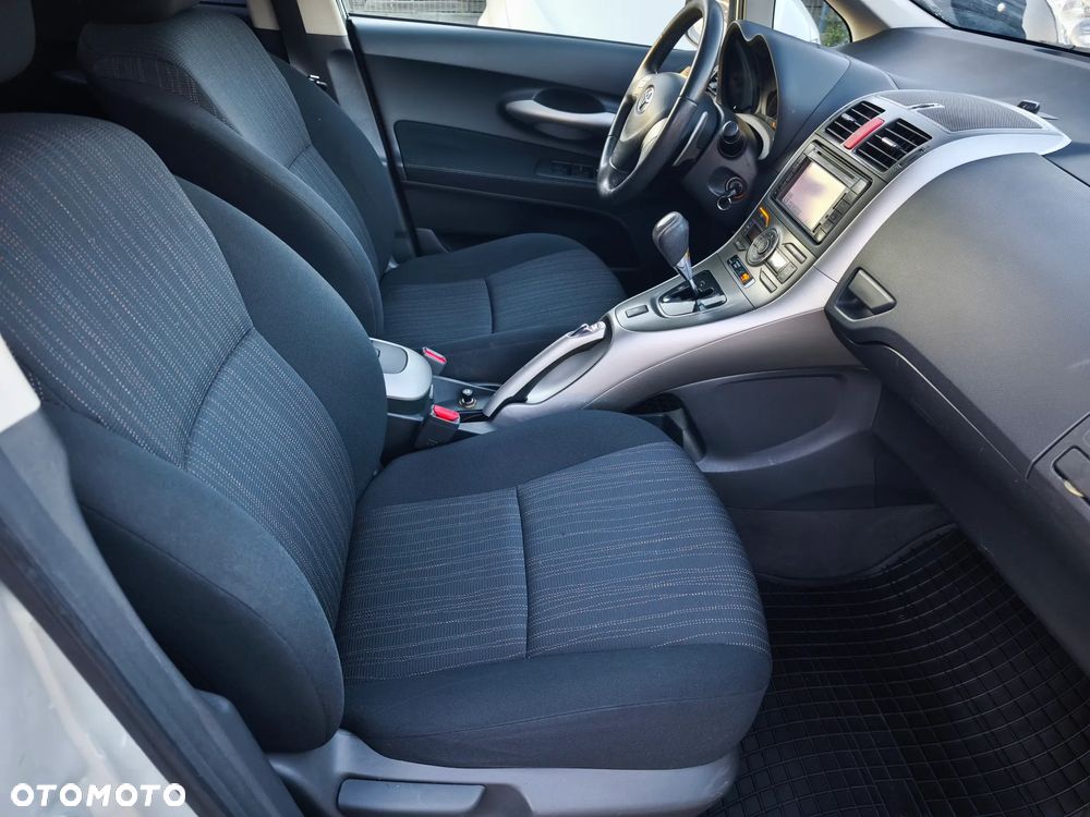 Toyota Auris 1.6 Valvematic Edition - 7