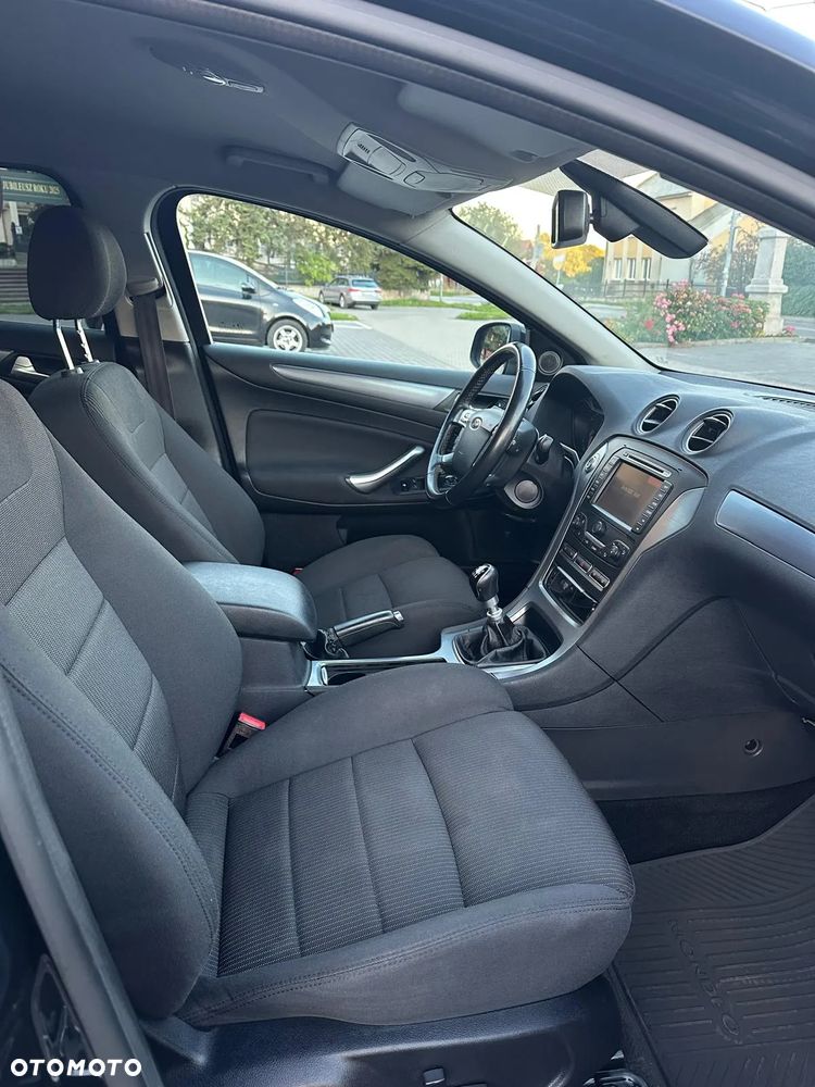 Ford Mondeo 1.6 TDCi ECOnetic Titanium - 10