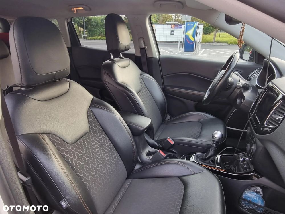 Jeep Compass 1.4 TMair Limited FWD S&S - 4
