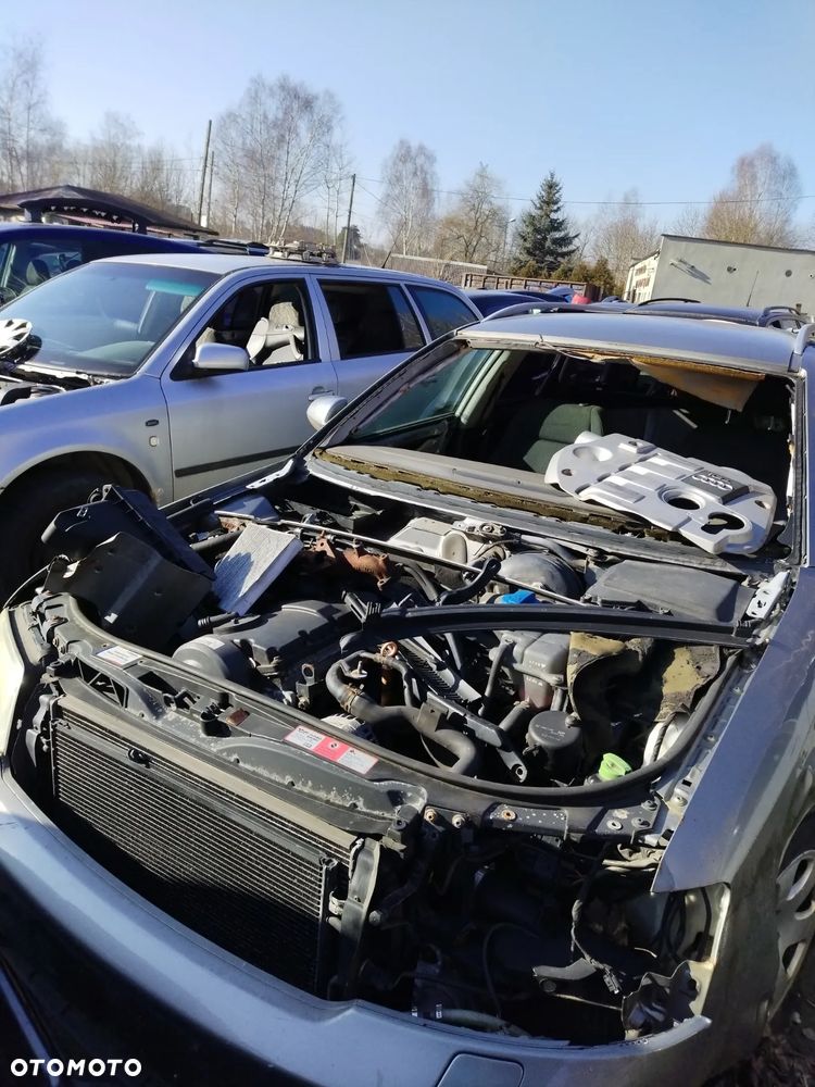 Audi A4 B6 na części - 4