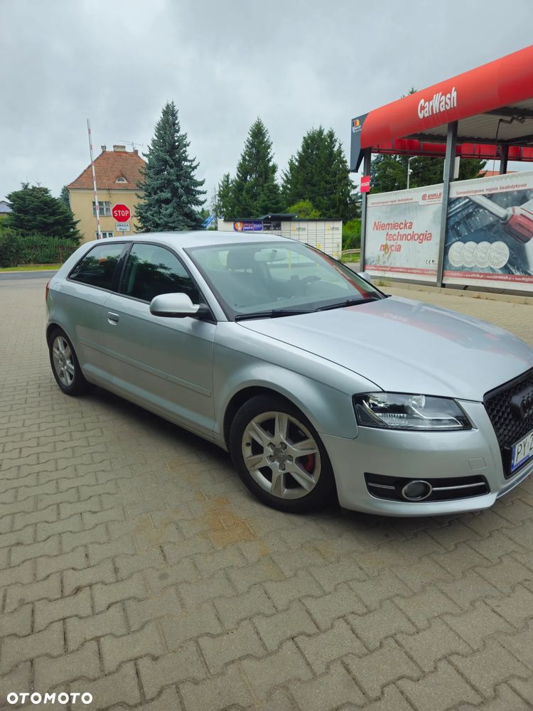 Audi A3 3-drzwiowe 1.6 TDI DPF Ambition - 6