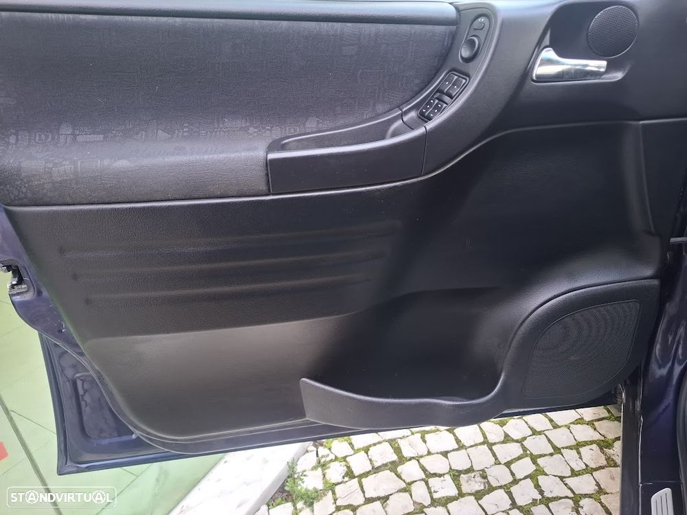 Opel Zafira 2.0 DTi Elegance - 17