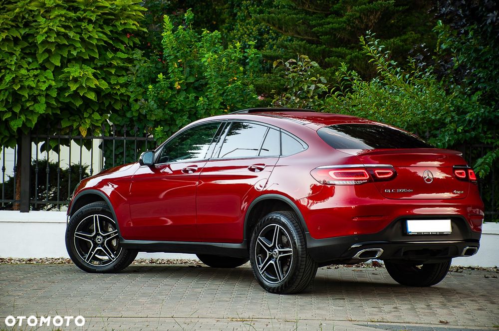 Mercedes-Benz GLC 300 de 4Matic 9G-TRONIC AMG Line Plus - 14