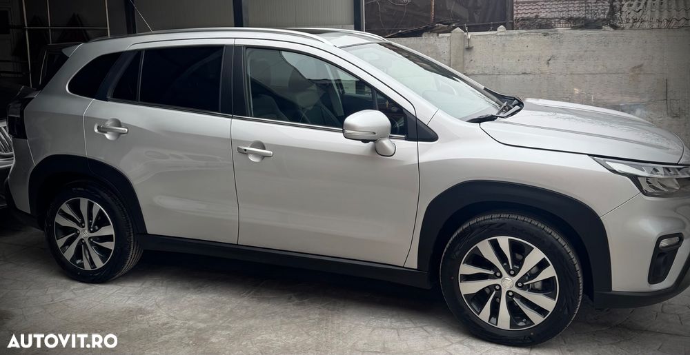 Suzuki S-Cross - 2