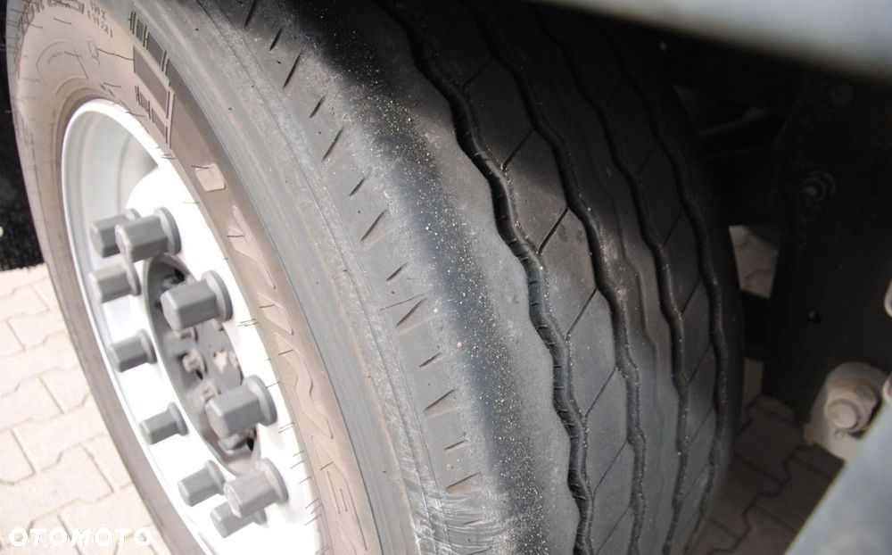 Schmitz Cargobull Varios Mega, podnoszony dach - 14