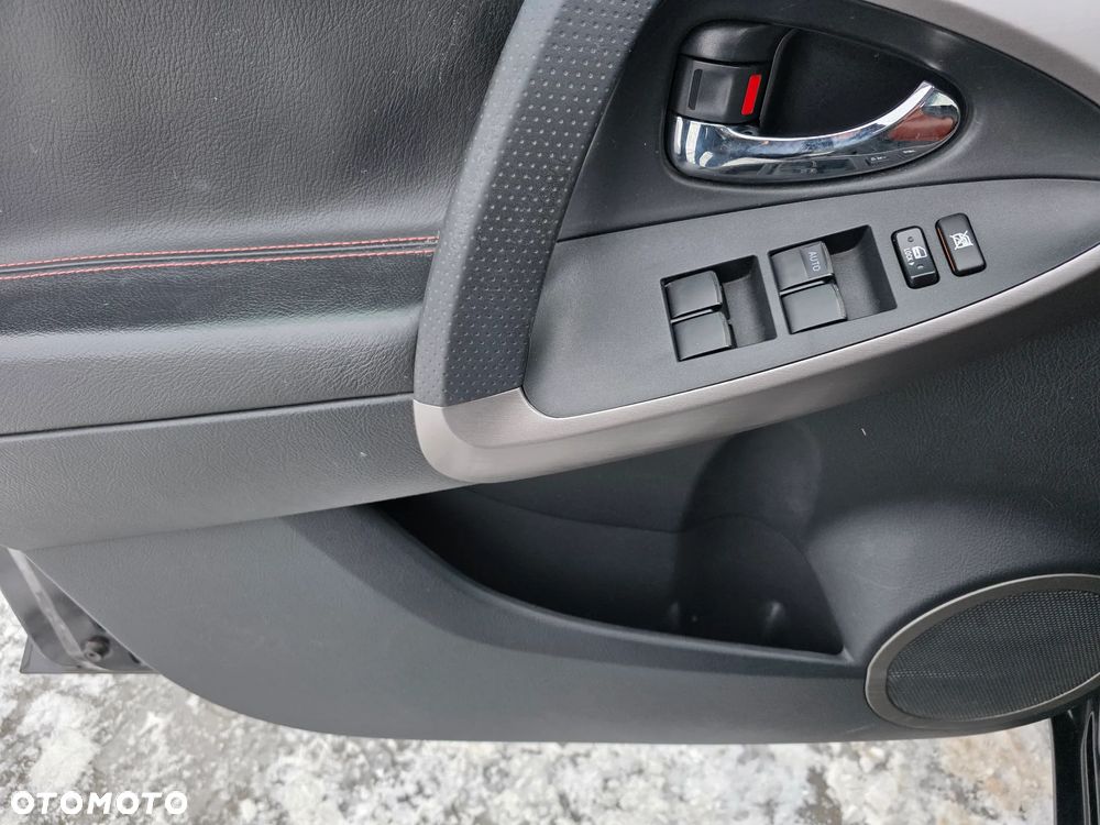Toyota RAV4 2.0 4x4 Sol - 20