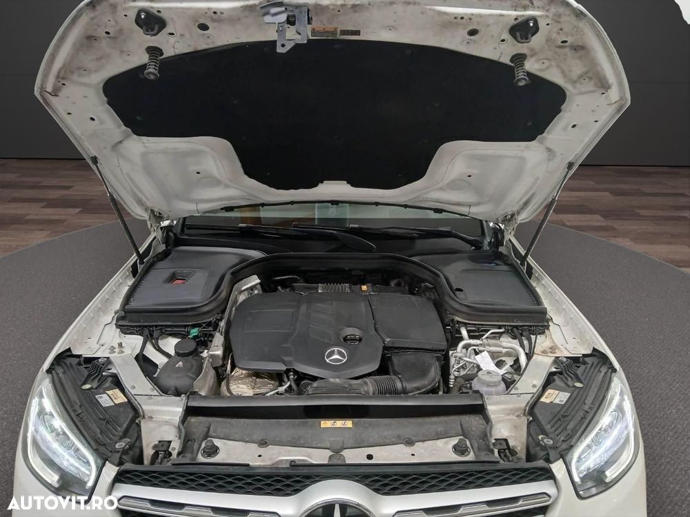 Mercedes-Benz GLC 300 de 4Matic 9G-TRONIC - 15