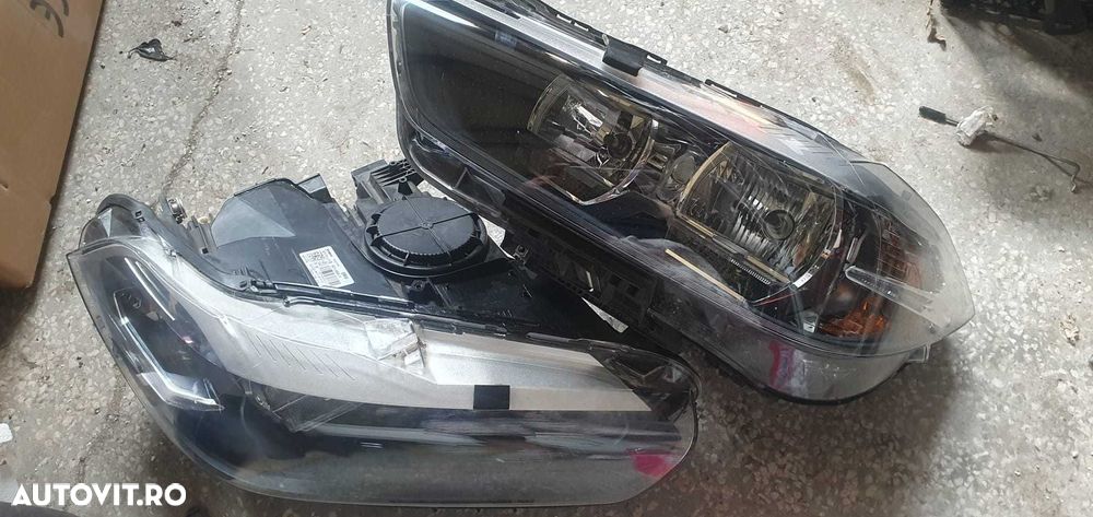 Faruri stanga dreapta halogen BMW X2 F39 - 1