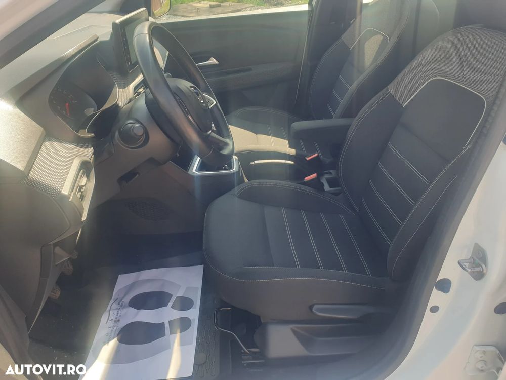 Dacia Logan TCe 90 MT6 Prestige - 13