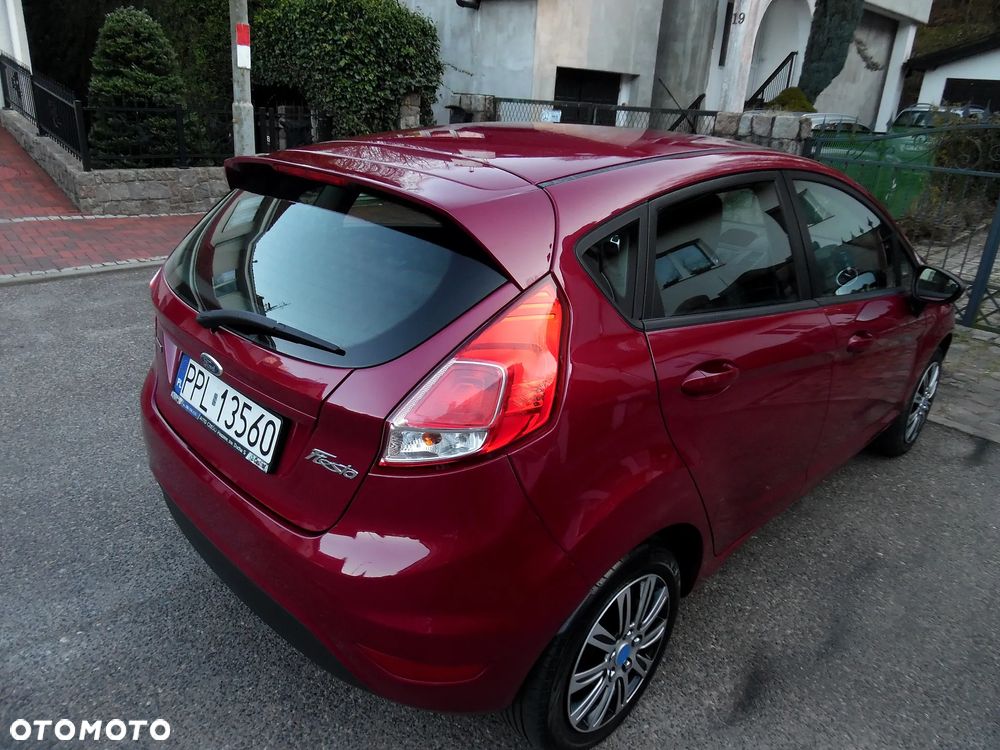 Ford Fiesta - 12