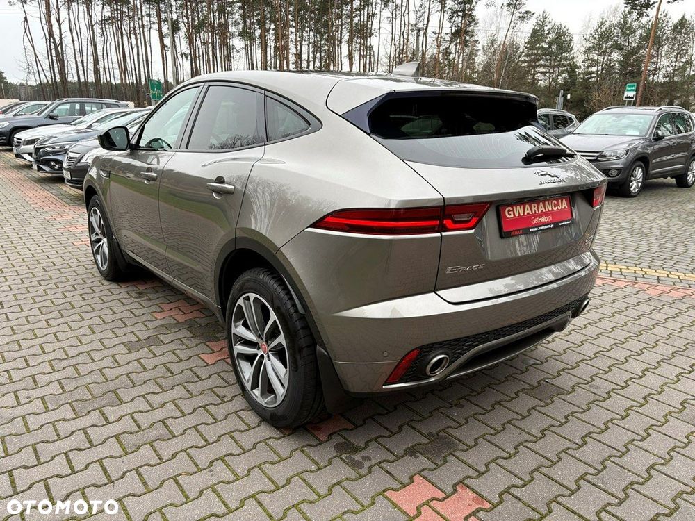 Jaguar E-Pace - 6