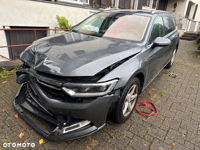 Volkswagen Passat Variant 2.0 TDI BMT 4Mot Highline DSG - 3
