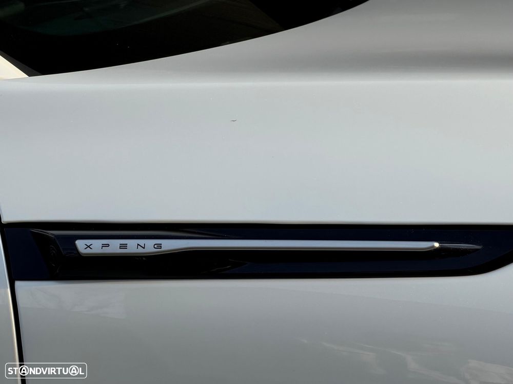 Xpeng G9 98 kWh Long Range - 35