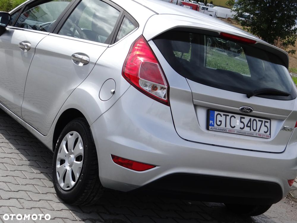 Ford Fiesta - 27