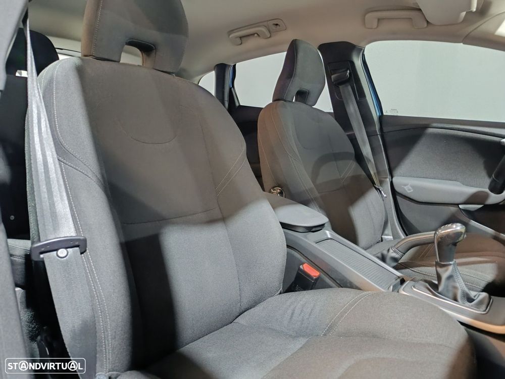 Volvo V40 1.6 D2 Kinetic - 20