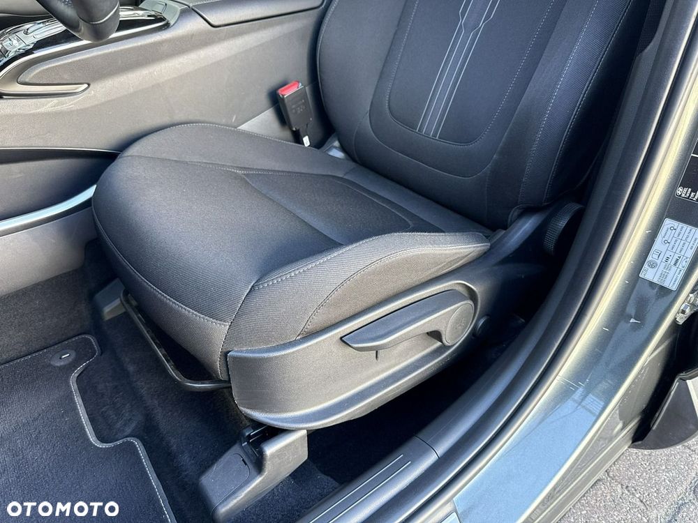 Hyundai Tucson 1.6 T-GDi HEV Executive 2WD - 23