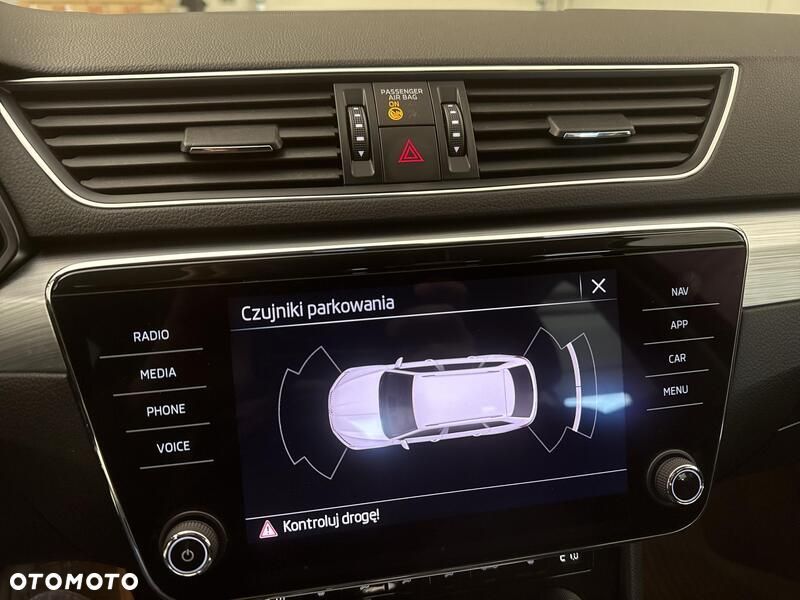 Skoda Superb 2.0 TSI Ambition DSG - 16