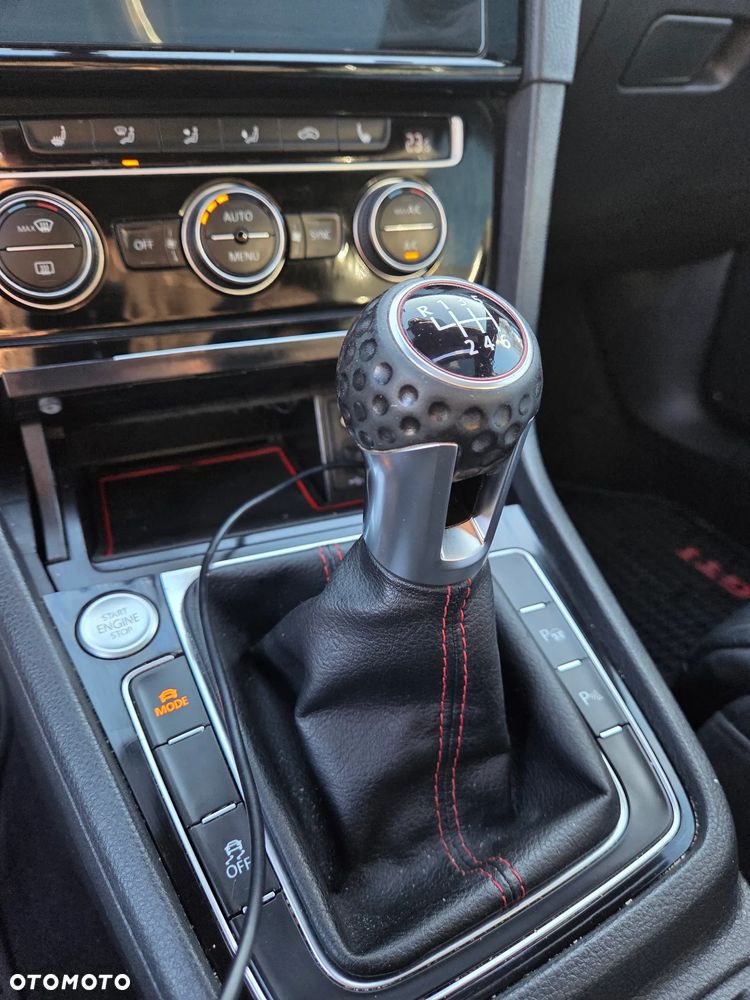 Volkswagen Golf 2.0 TSI BMT GTI Performance - 7