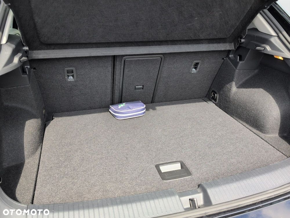 Volkswagen T-Roc 1.5 TSI Life DSG - 10