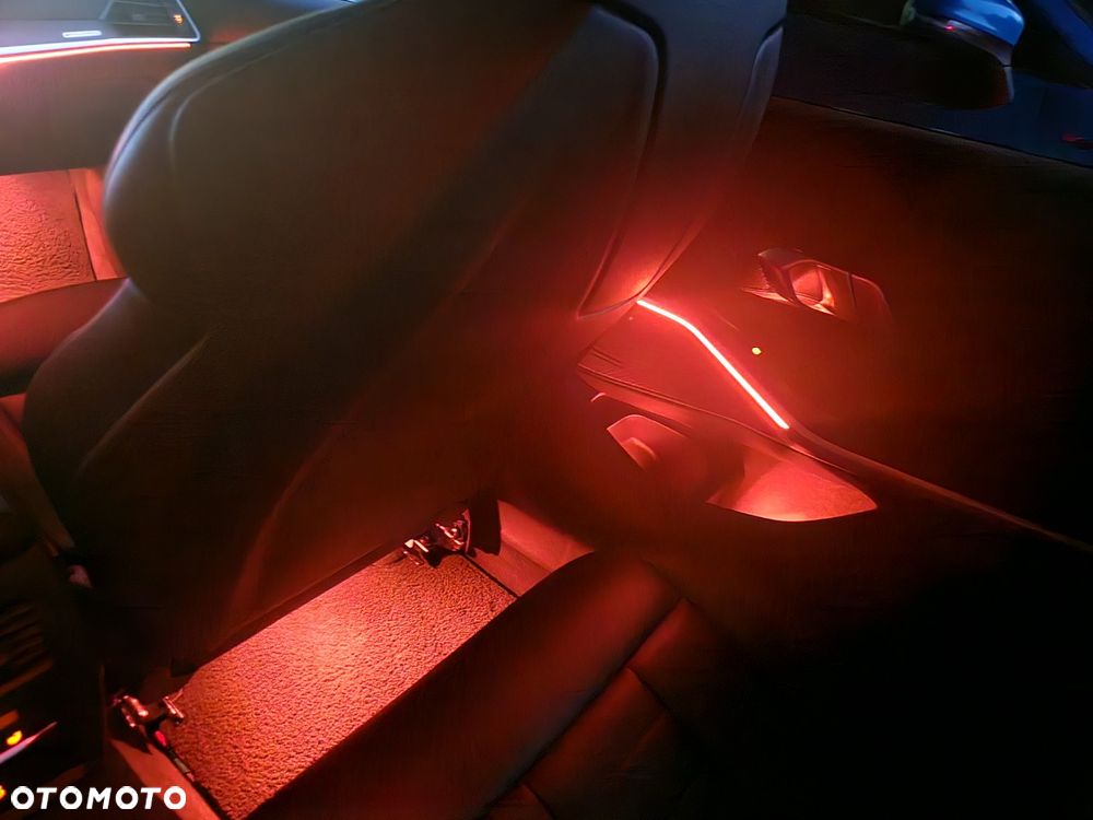 BMW Seria 3 320d M Sport sport - 38