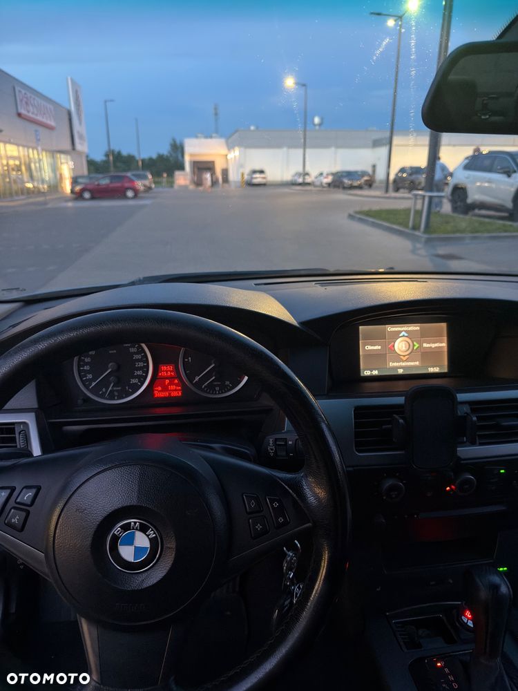 BMW Seria 5 - 27