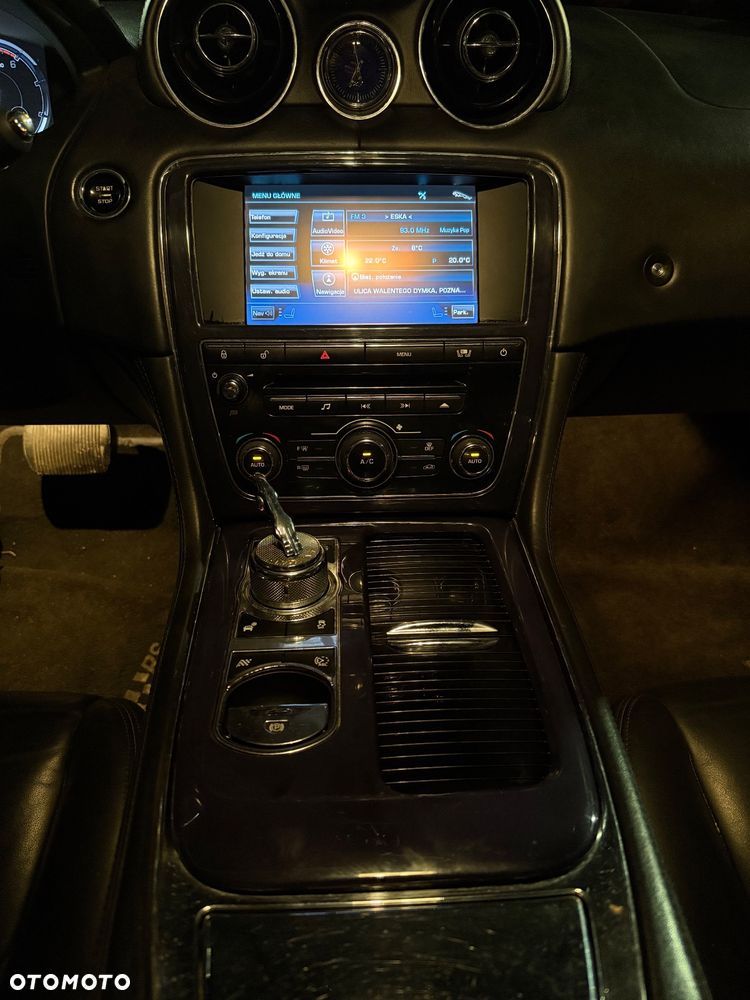 Jaguar XJ 3.0 V6 S Premium Luxury - 14