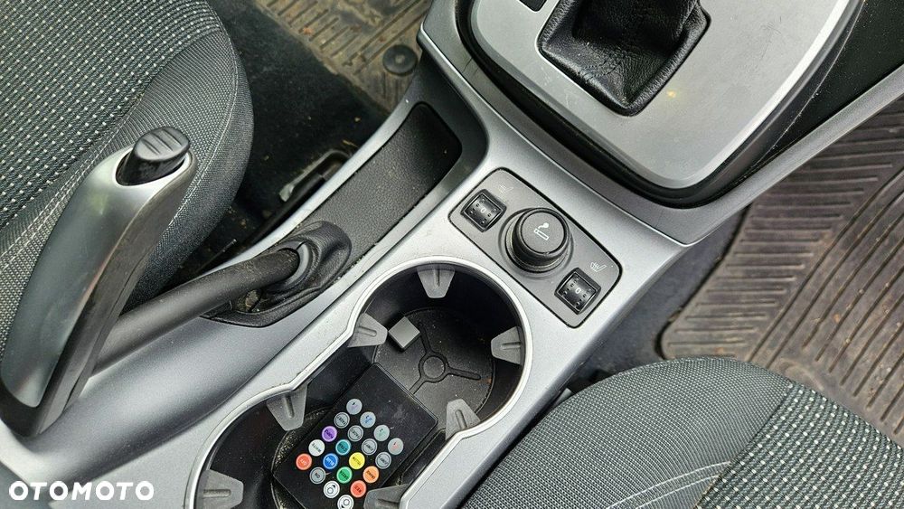 Ford C-MAX - 14