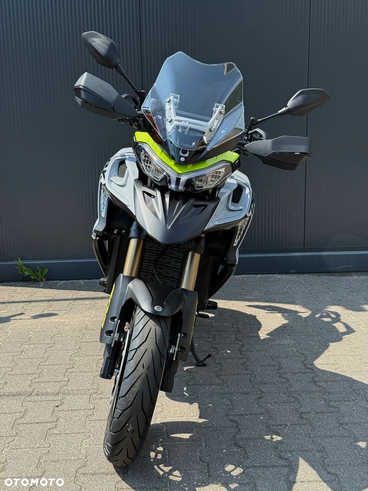 Benelli Inny - 9